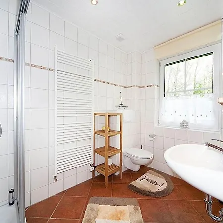 With 1 Bedroom Zirkow